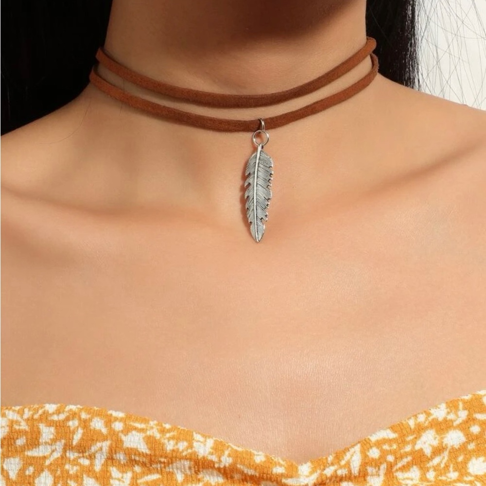 Leather and feather choker necklace